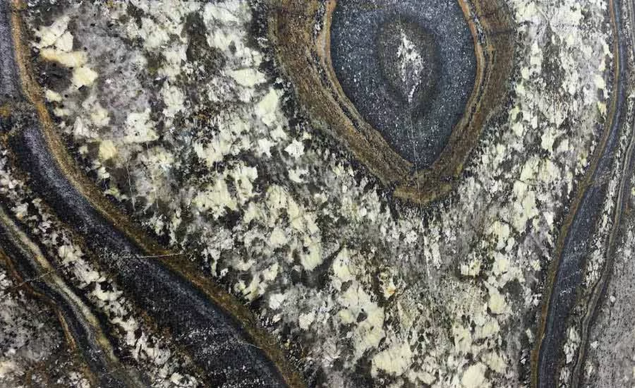 AMARONE QUARTZITE by Guidoni