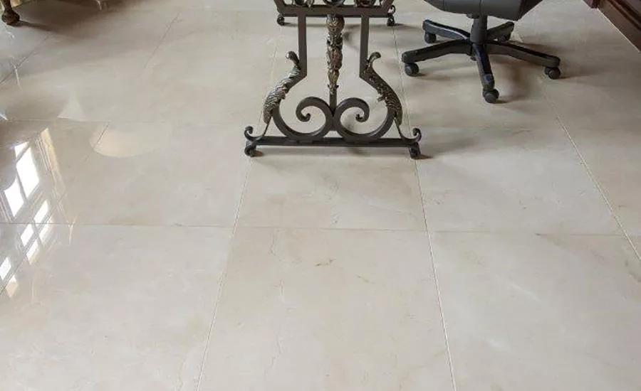 A Crema Marfil tile