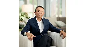 Khoi Vo headshot.jpg