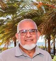 Mike Henry Headshot.jpg