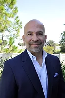 Dennis Szczybor