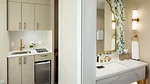 The Benson Hotel Studio Style Bath