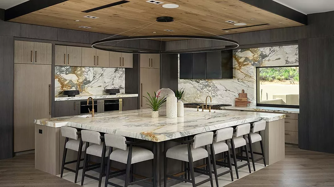 Paonazzo marble by Antolini kitchen island