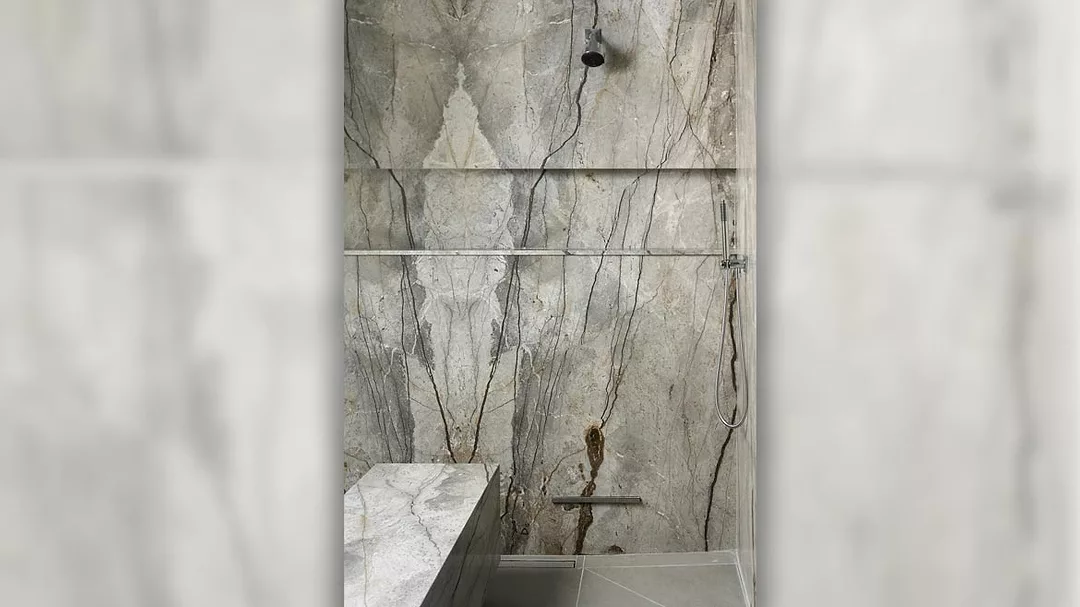 Silver Roots marble by Antolini