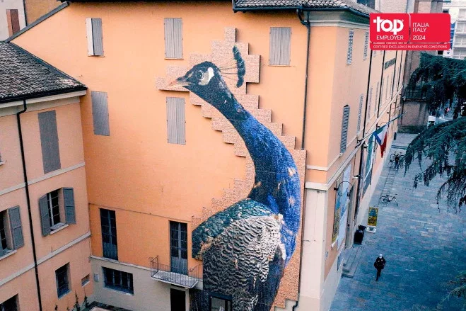 Overview of a street in Italy