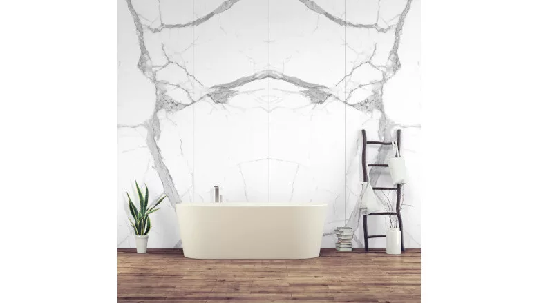 marble backsplash in bathroom