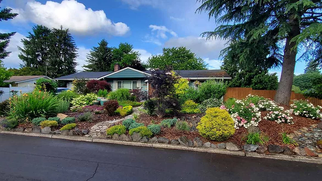 Residential Stone Landscape
