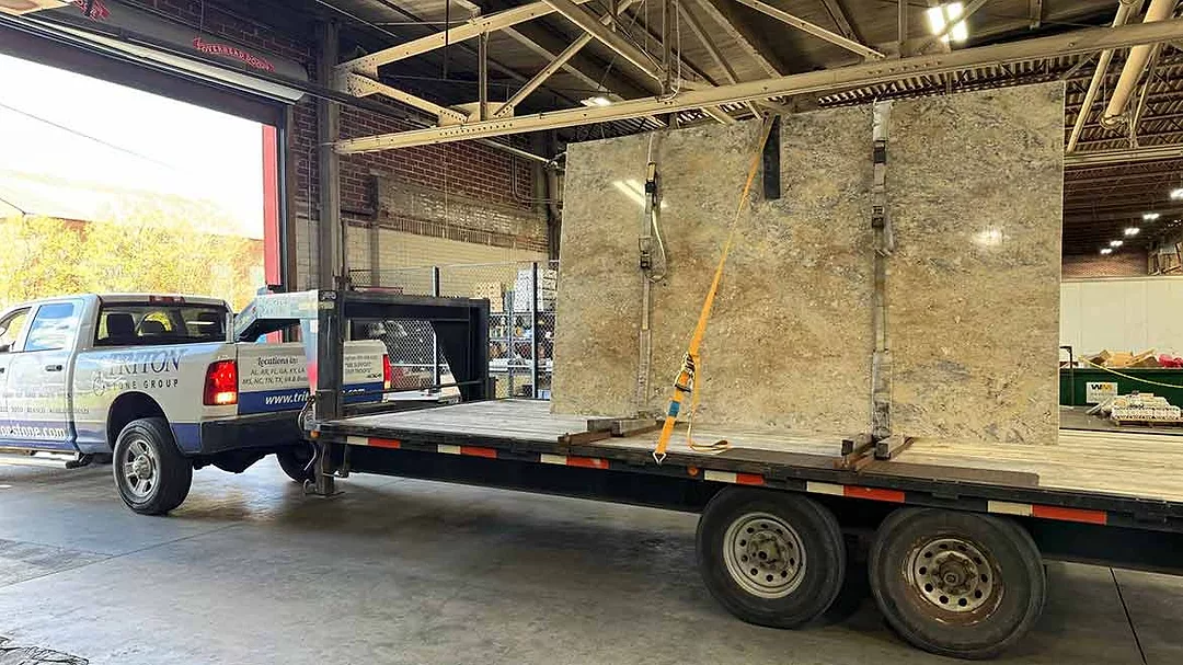 Alabama White Marble Co. white marble slab being loaded
