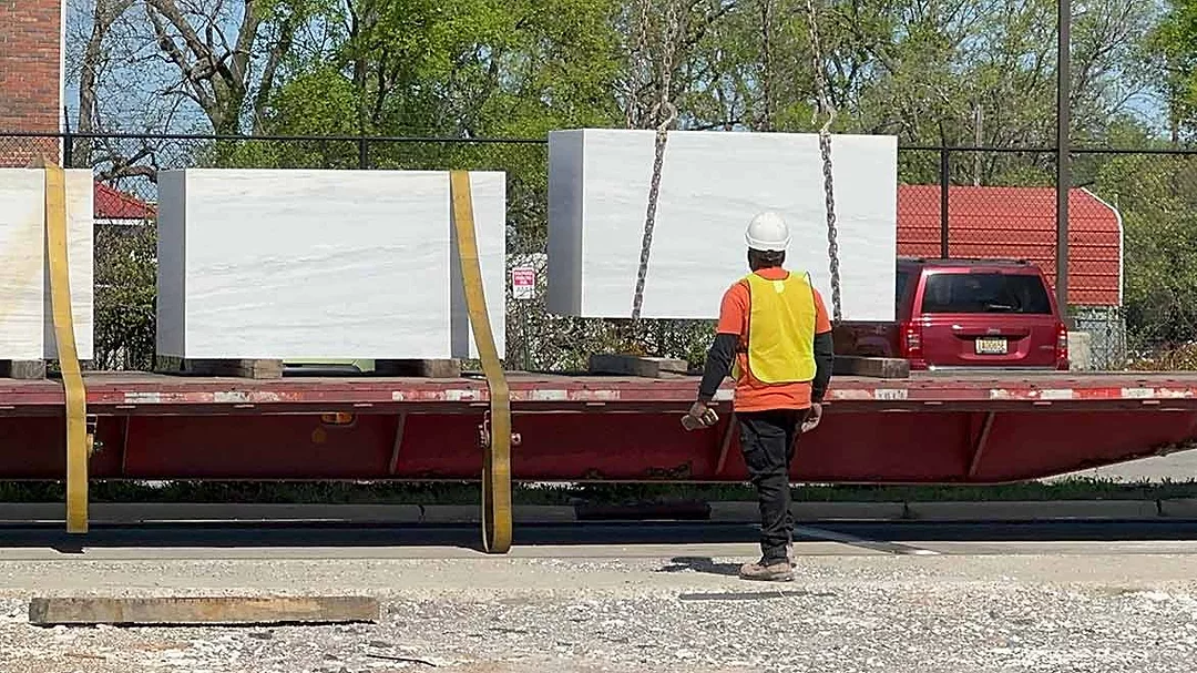 Loading Alabama White marble block