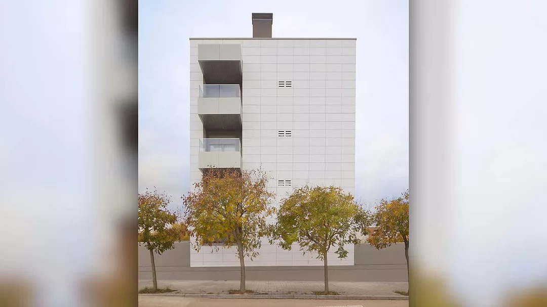 Gardea Residential Complex Faveker Extruded Porcelain Facade System