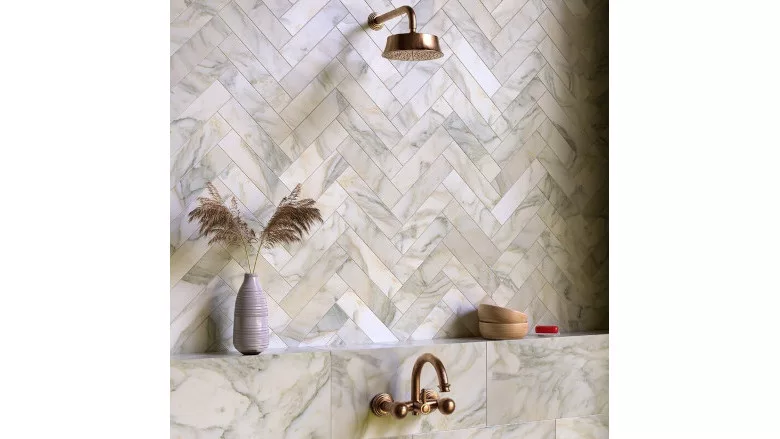 Marble Systems Calacatta Renaissance Honed collection 