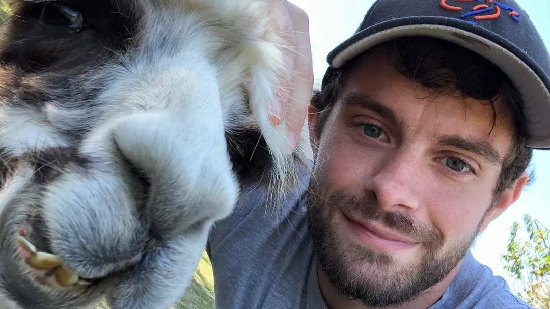Joey Ontra with Llama