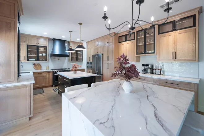 Calacatta Lincoln Revolux kitchen countertops