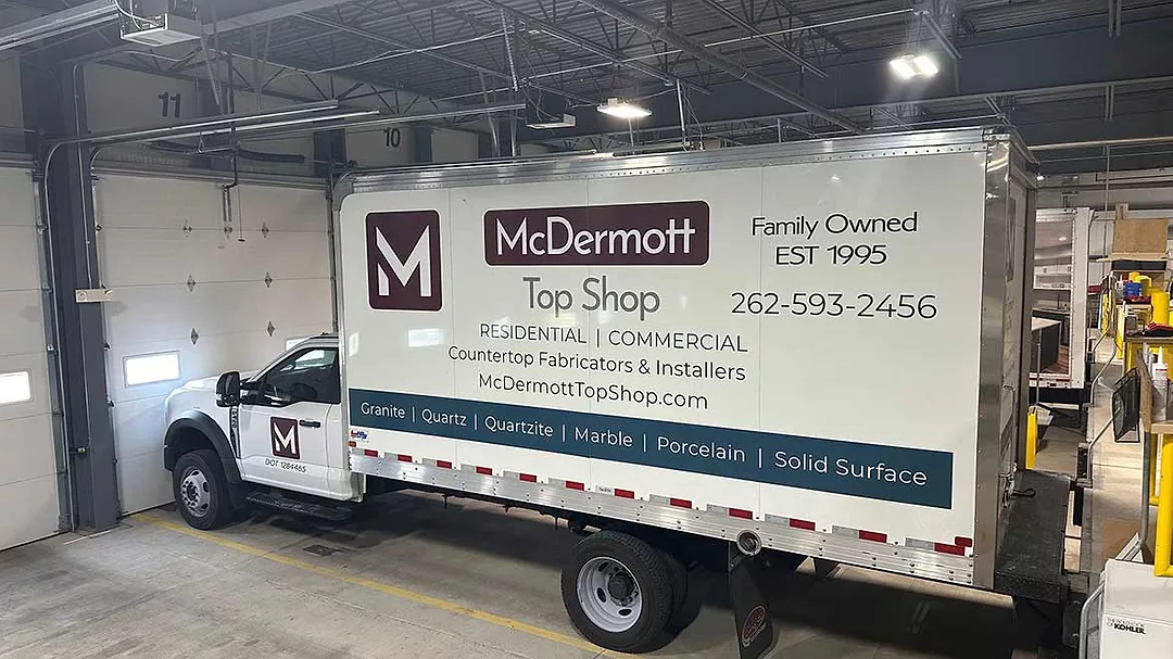 McDermott Top Shop box truck