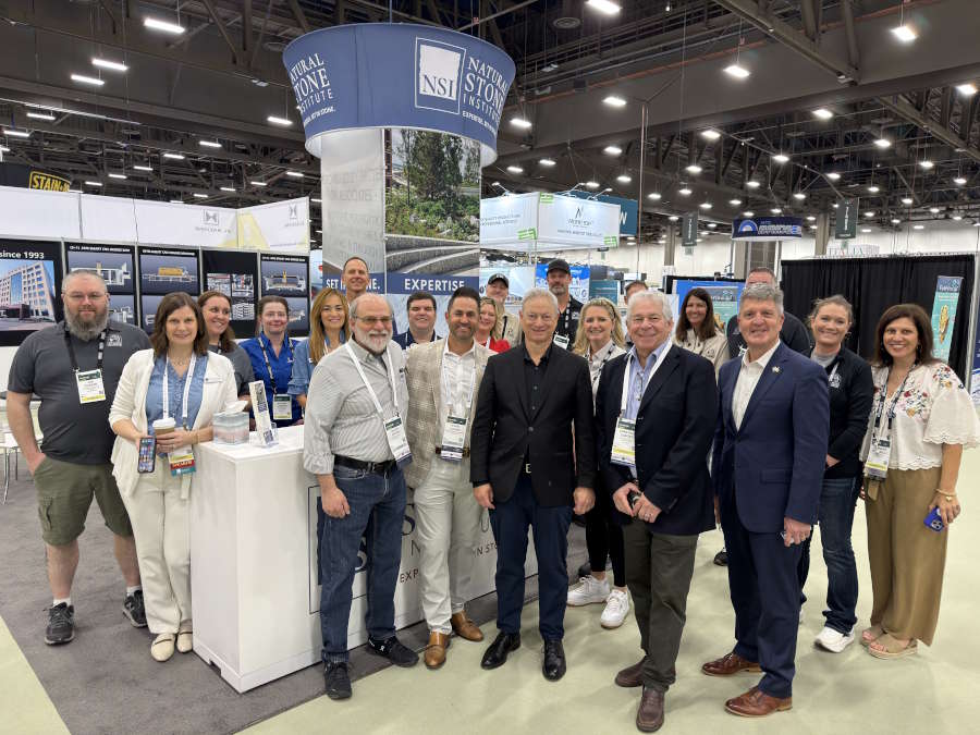 Gary Sinise with members of the Natural Stone Institute