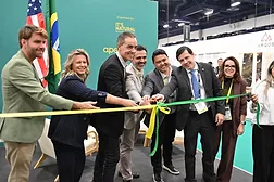 Brazilian cutting the ribbon to the Brazilian pavilion at Coverings 2026