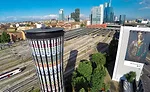 Restoring a colorful landmark