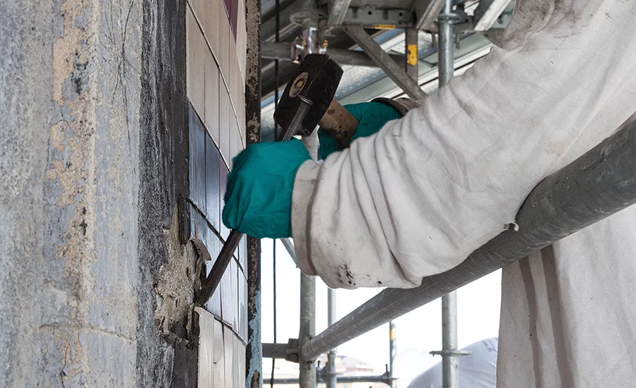 Restoring a colorful landmark