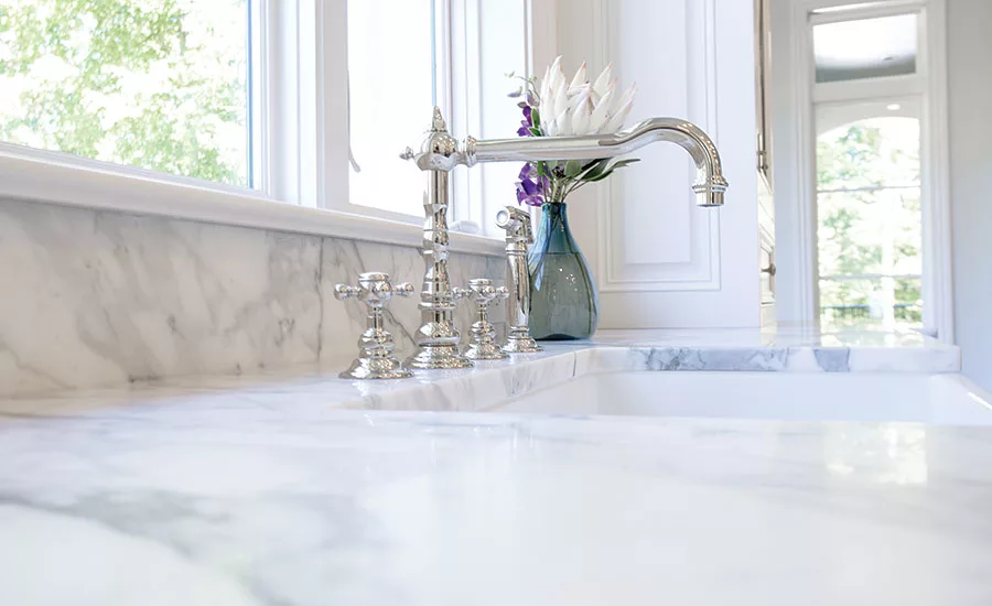Calacatta Extra white marble