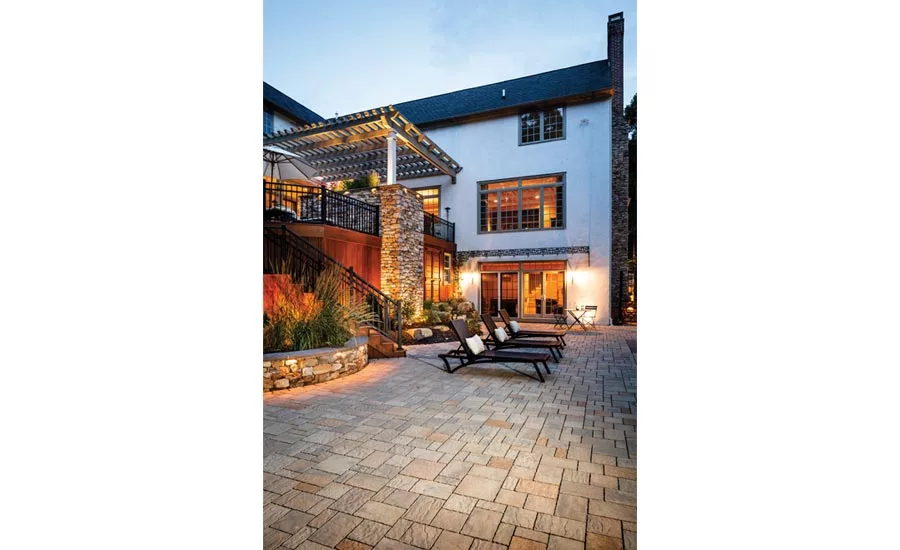 Outdoor patio are by MasterPLAN Outdoor Living