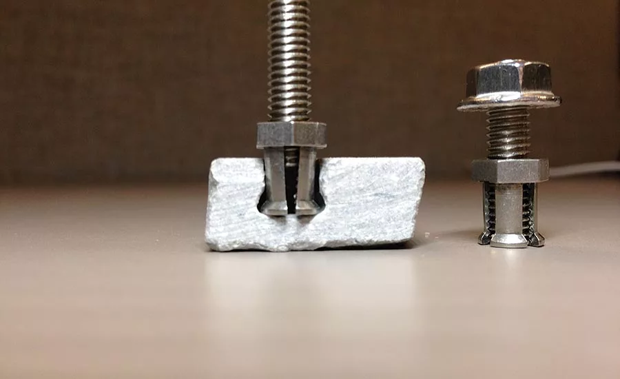 saddle clip with horizontal rail