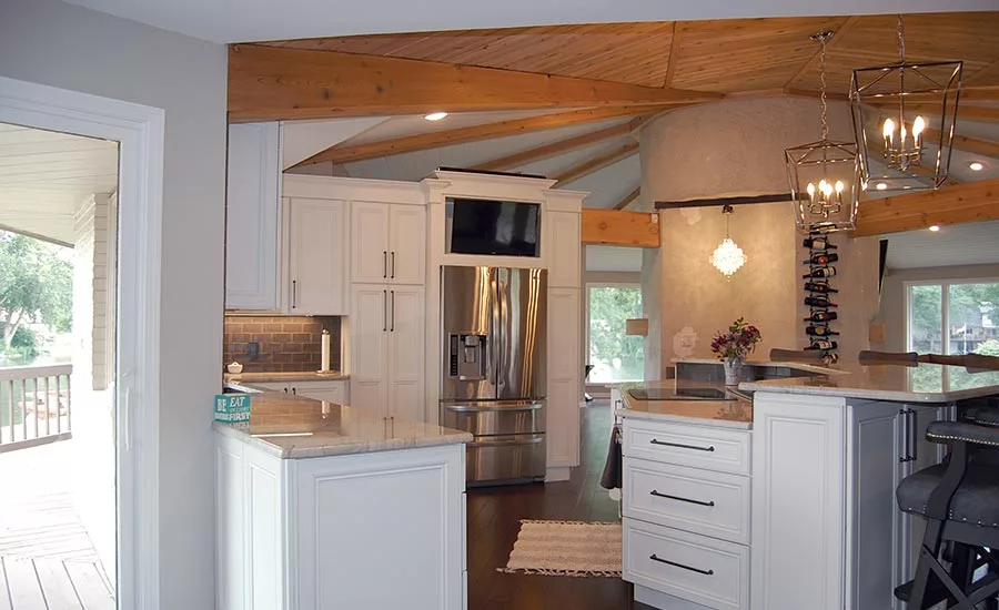 14-CSTD2020Winter_KatieKitchen03.jpg
