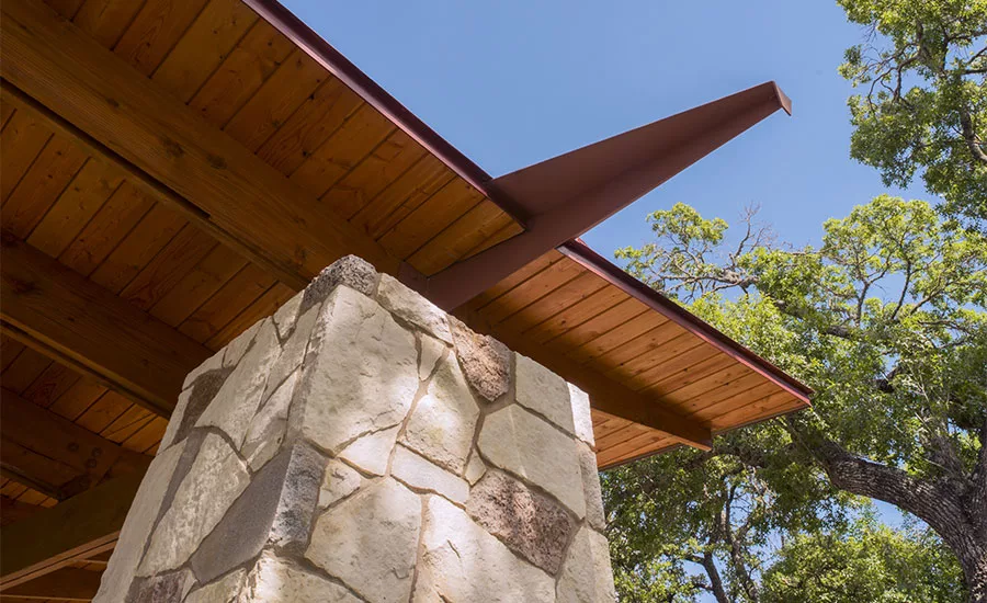 butterfly-shaped roof