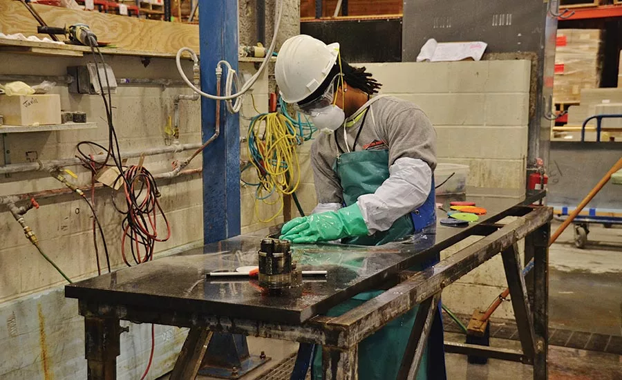 SW0517_ShopSafety07b.jpg