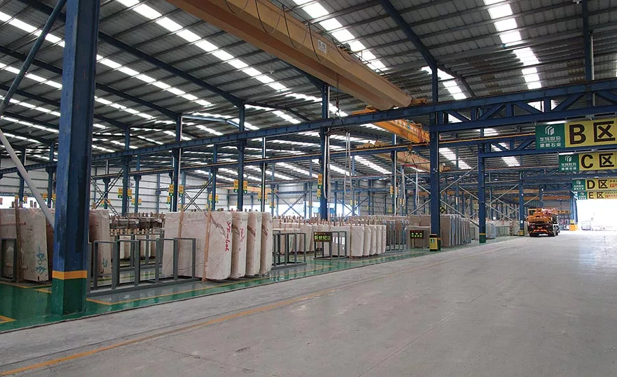 SW0617_FactoryTour-E.jpg