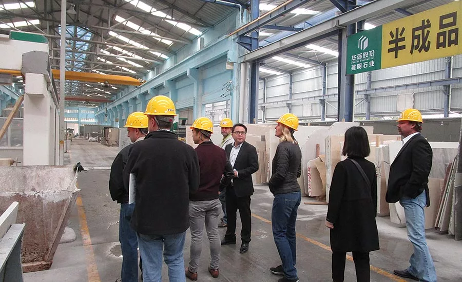 SW0617_FactoryTour-F.jpg