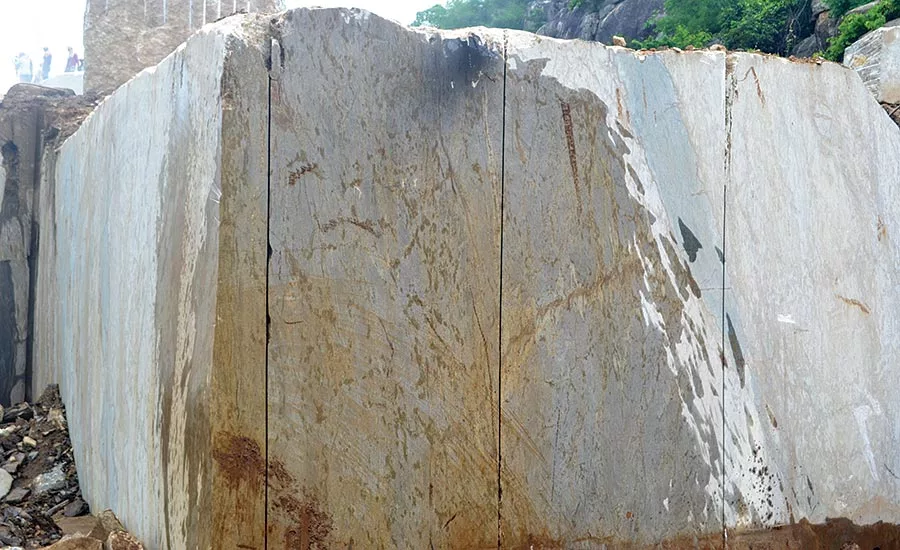 Pokarna's Cream Cashmere granite