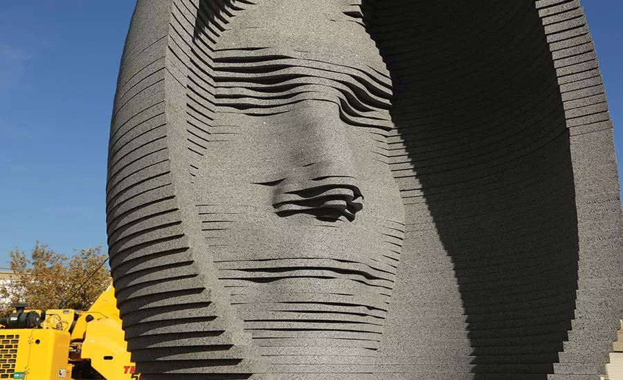 Egg-shaped Sculpture
