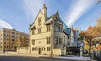 Boston University’s Dahod Family Alumni Center