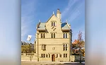 9,500 square feet of sandstone