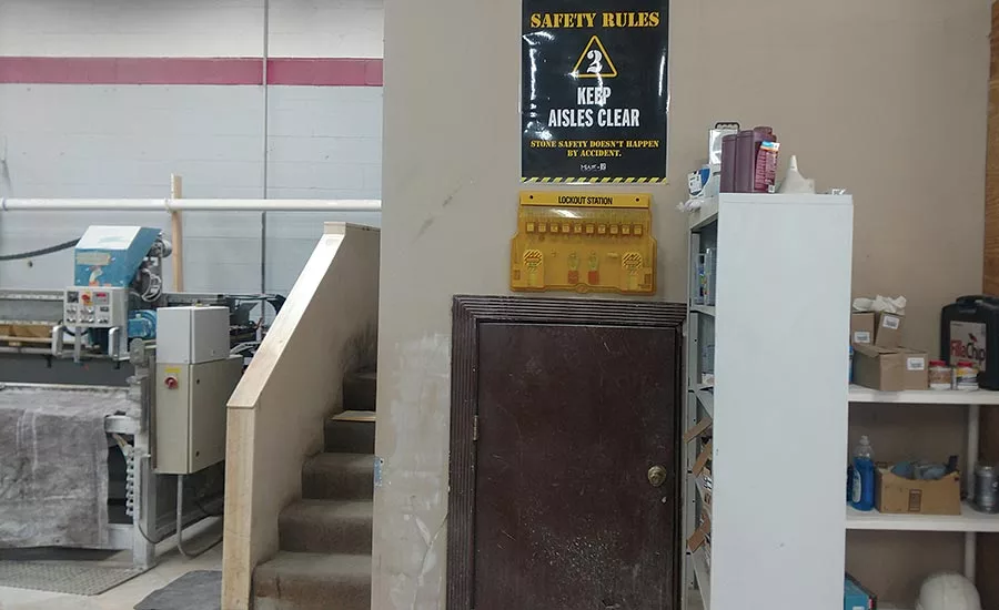 kitchen and bath dealers, and builders