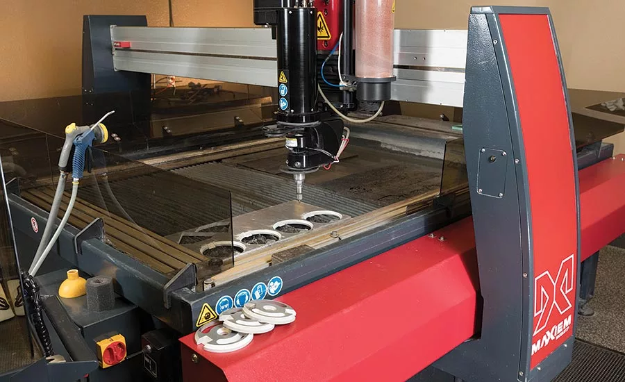 Omax Maxiem 1515 waterjet
