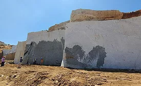 Viscon White granite quarry