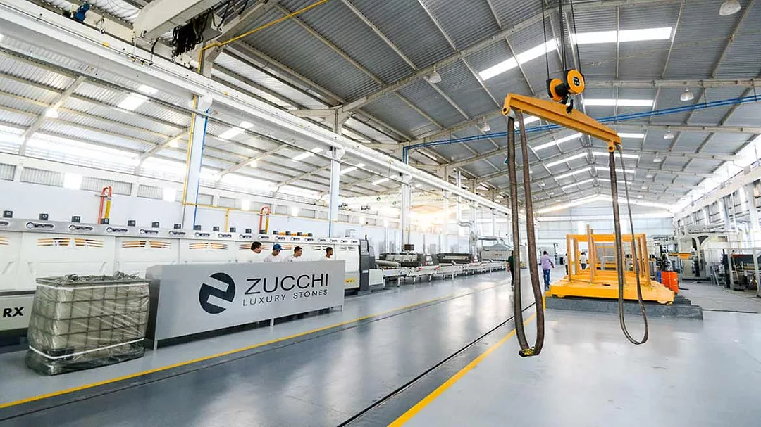 SW 1221 Zucchi Luxury Stones Slide 2A