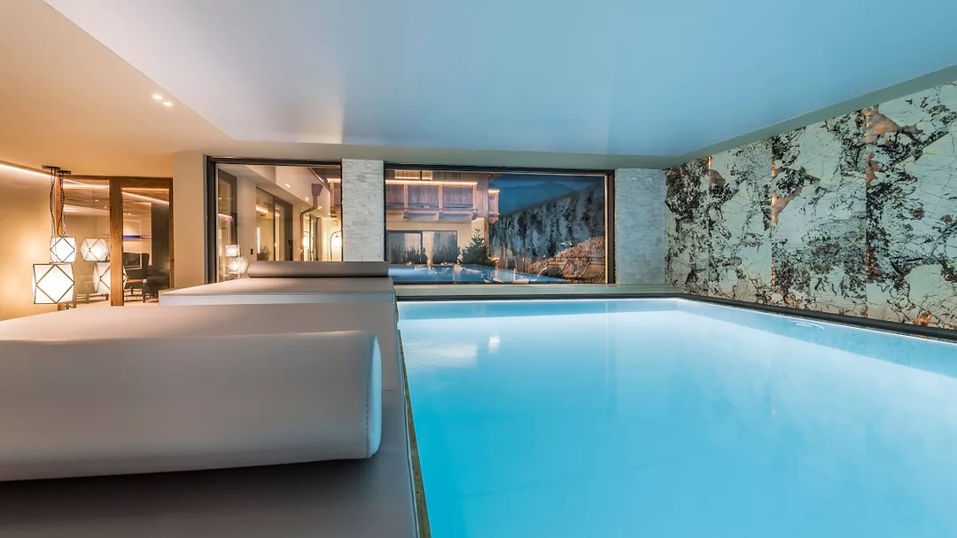 SW 0122 Web Exclusive: 06 Antolini Montchalet 