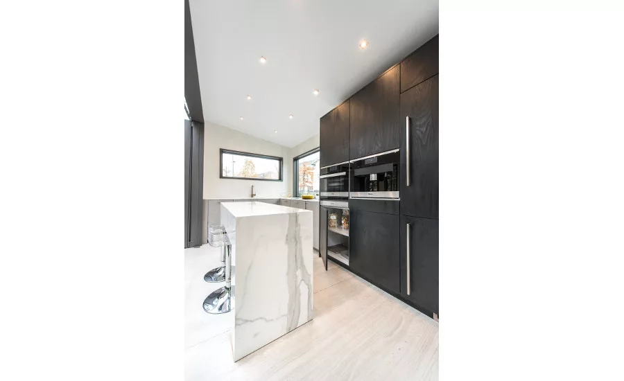 Neolith’s tiny house at KBIS 1