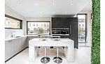 Neolith’s tiny house at KBIS 6