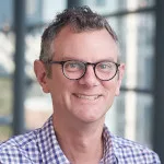 Harry Hollander Headshot