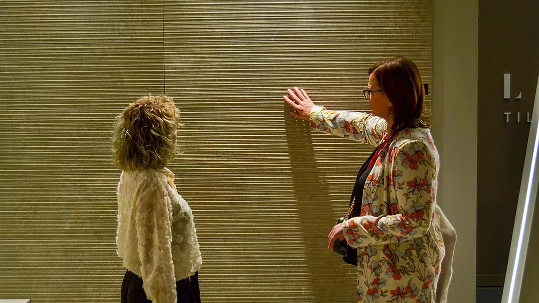 01 SW 1223 2023 Cersaie Wrap-Up Podcast opening image of two women looking at a wall design.