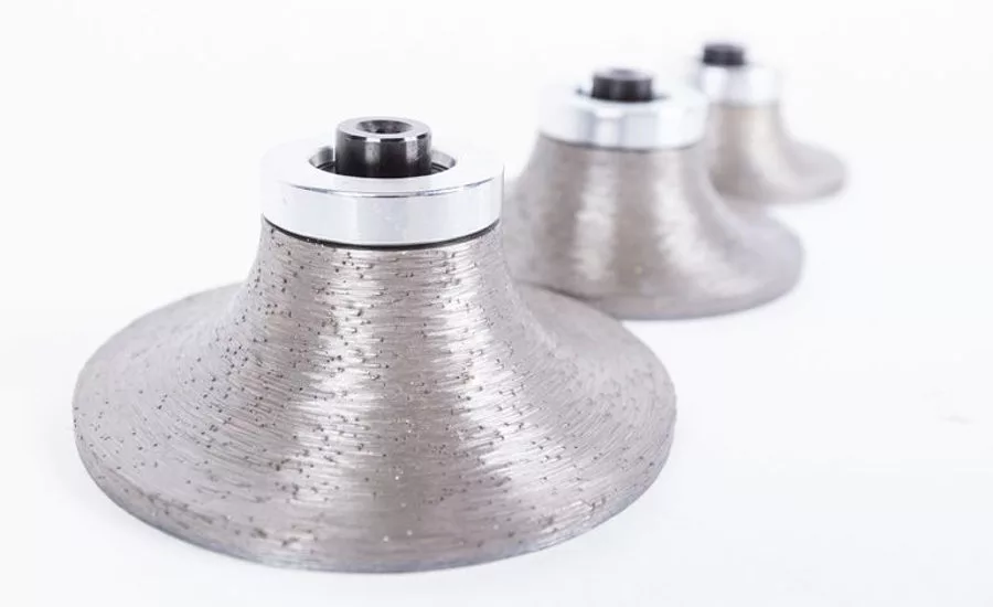 Soci-demi-bullnose