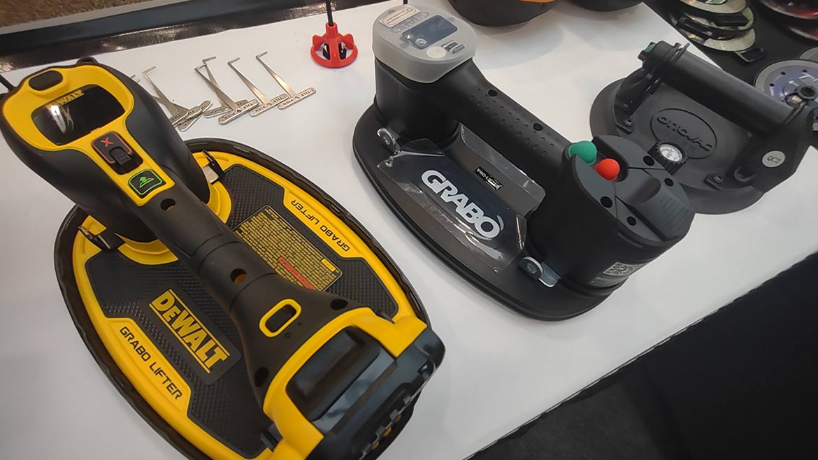 DeWalt 20V Max Grabo Lifter
